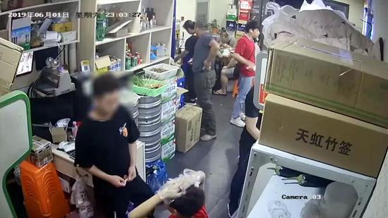 �������˷��ֱ��˿�����������